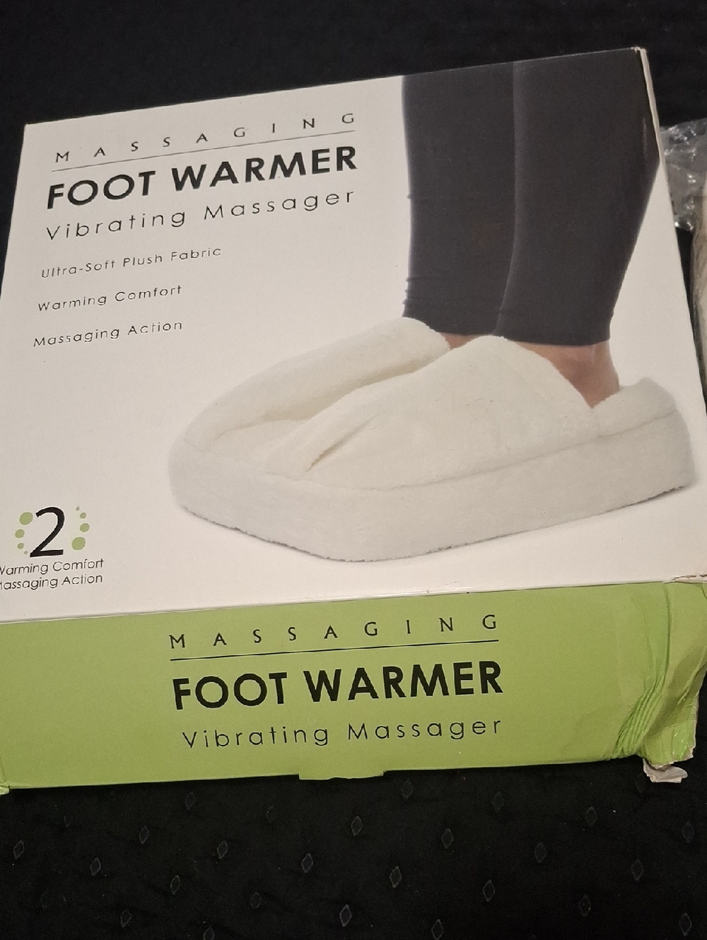 Plush Vibrating Foot Warmer Slippers - White